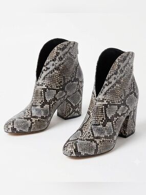 Diane von Furstenberg Snakeskin Wedge Boots Womens 9M Grey Black‎ Leather V-Cut